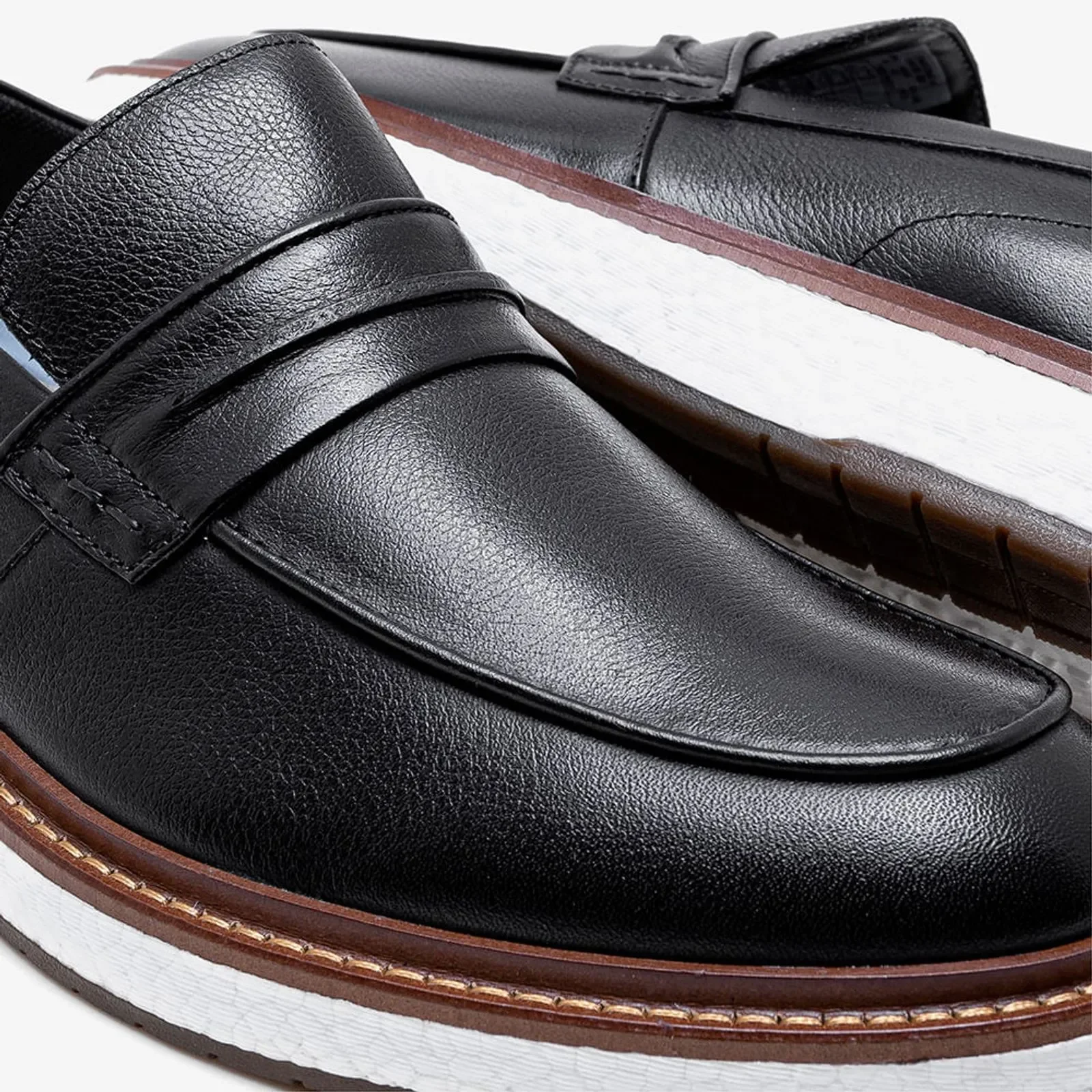 COLONISTA × DUCKROW DEPART Sapato Democrata Metropolitan Clark Pulse Preto | KOURO MULTIMARCAS