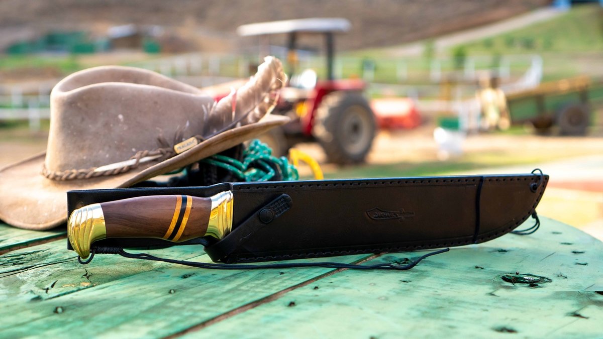 FACAO ZAKHAROV P/MATO JACK WOOD 12'' C/BAINHA - IM30MB | Tabacaria