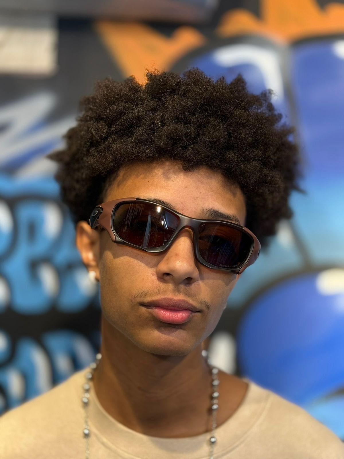 ÓCULOS SOLARES OAKLEY PIT BOSS (MARROM) | Nova Era Street Store