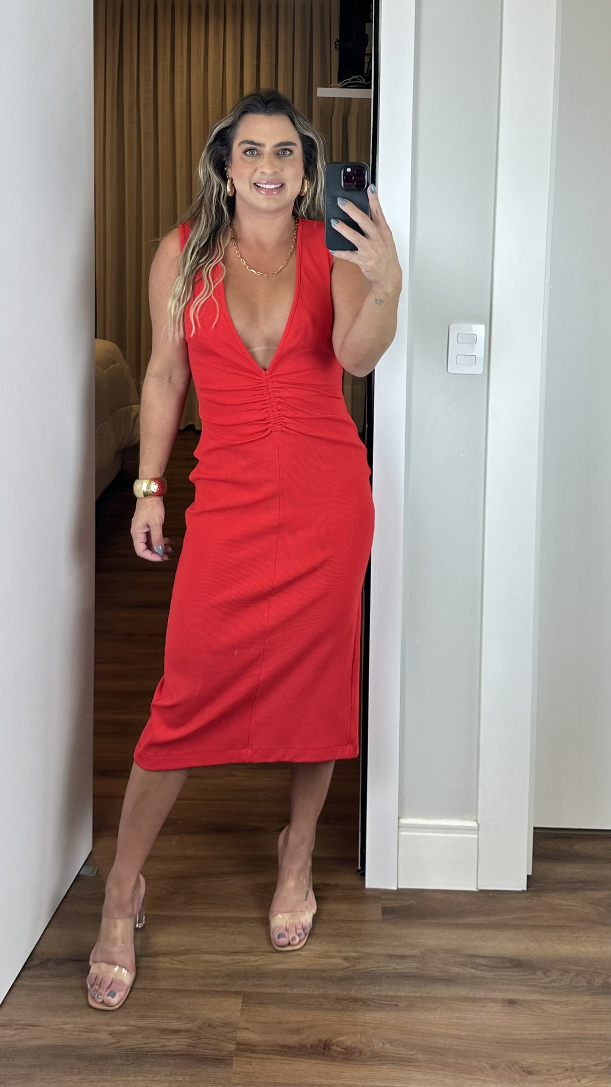 Vestido Vermelho Comprar Vestido Zen VESTIDO DECOTE PROFUNDO ZEN