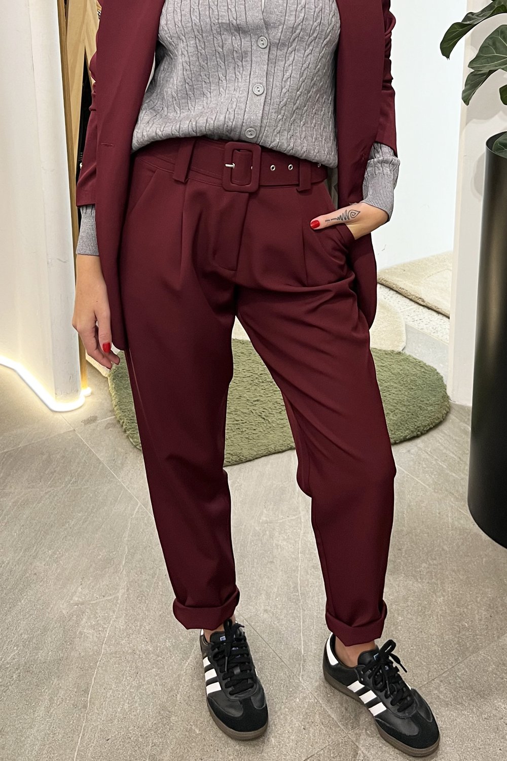 CALÇA CLOCHARD CINTO SEVERINA FASHION