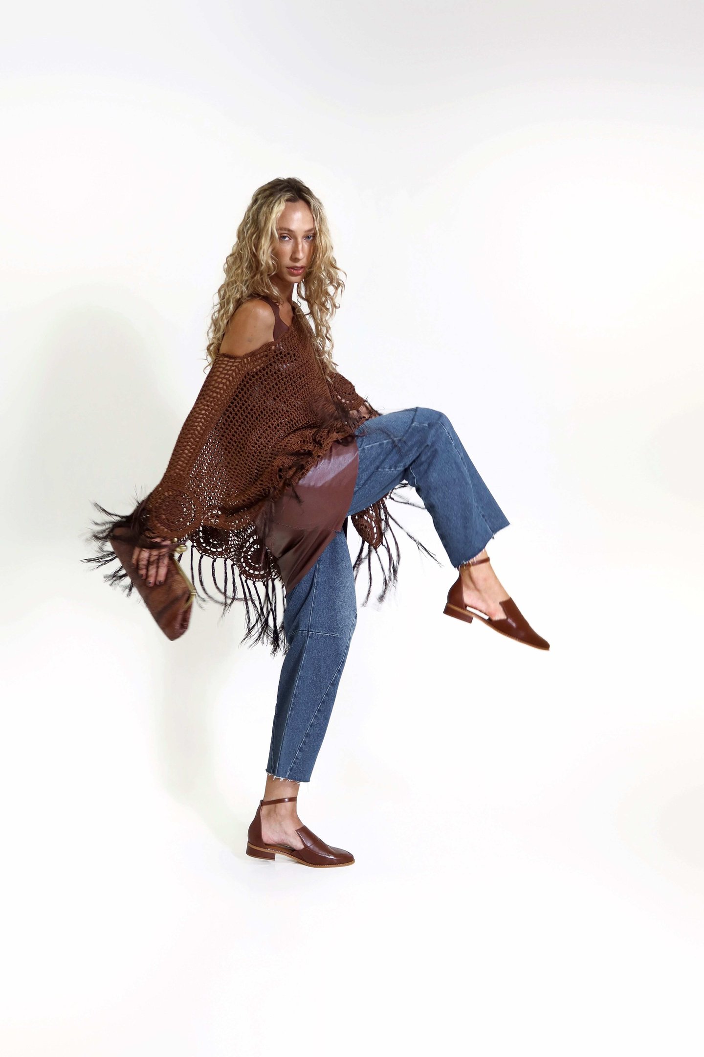 Mia Poncho Nannacay. VILAREJO Shoes&Co. Bolsas e Sapatos