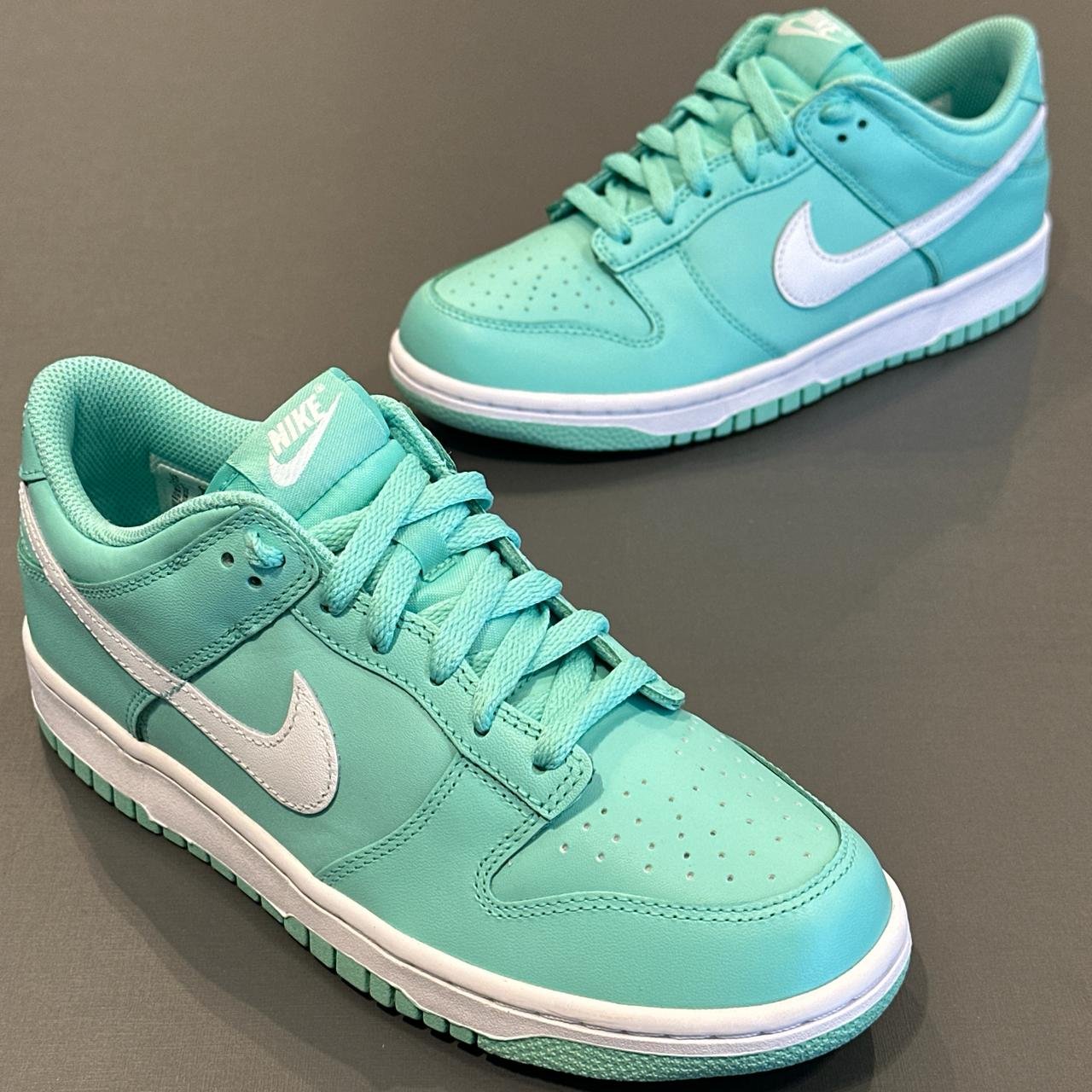 TENIS NIKE DUNK LOW EMERALD RISE | FONTE DAS MARCAS